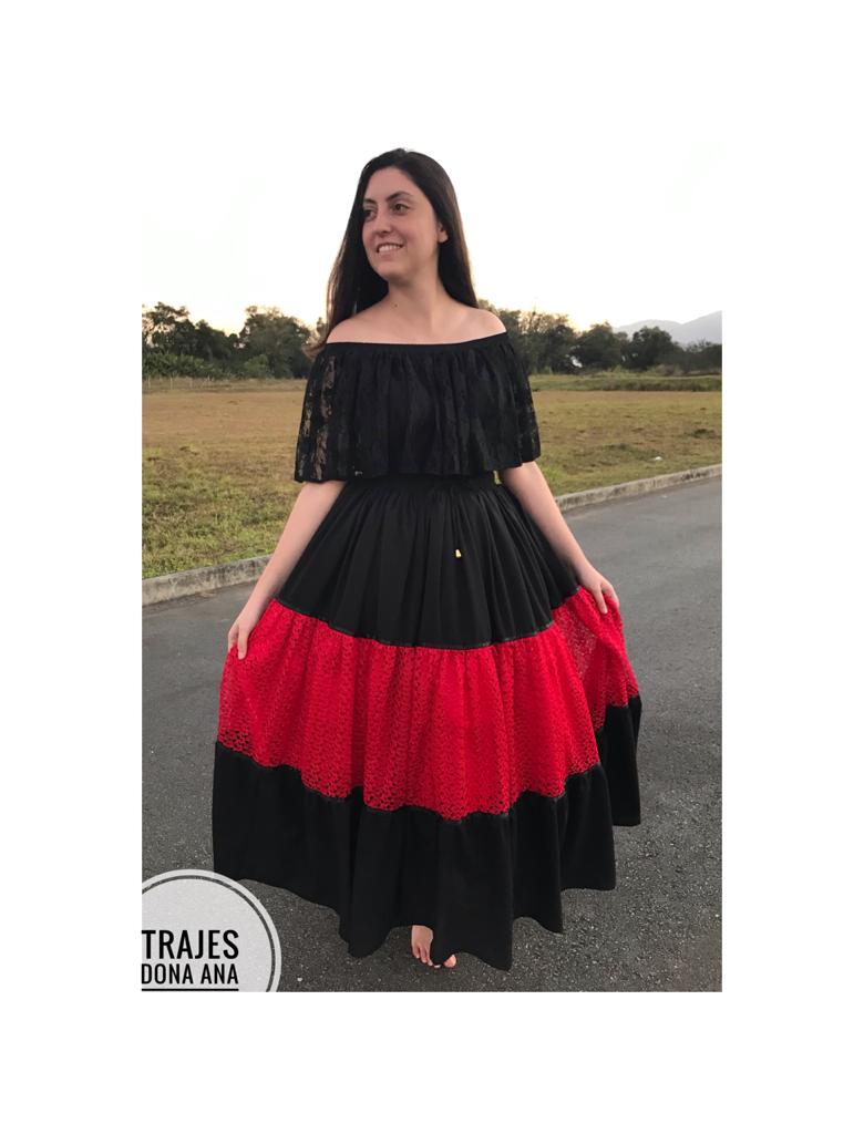 SAIA DE CREPE MARIAS COM RENDA Trajes Dona Ana