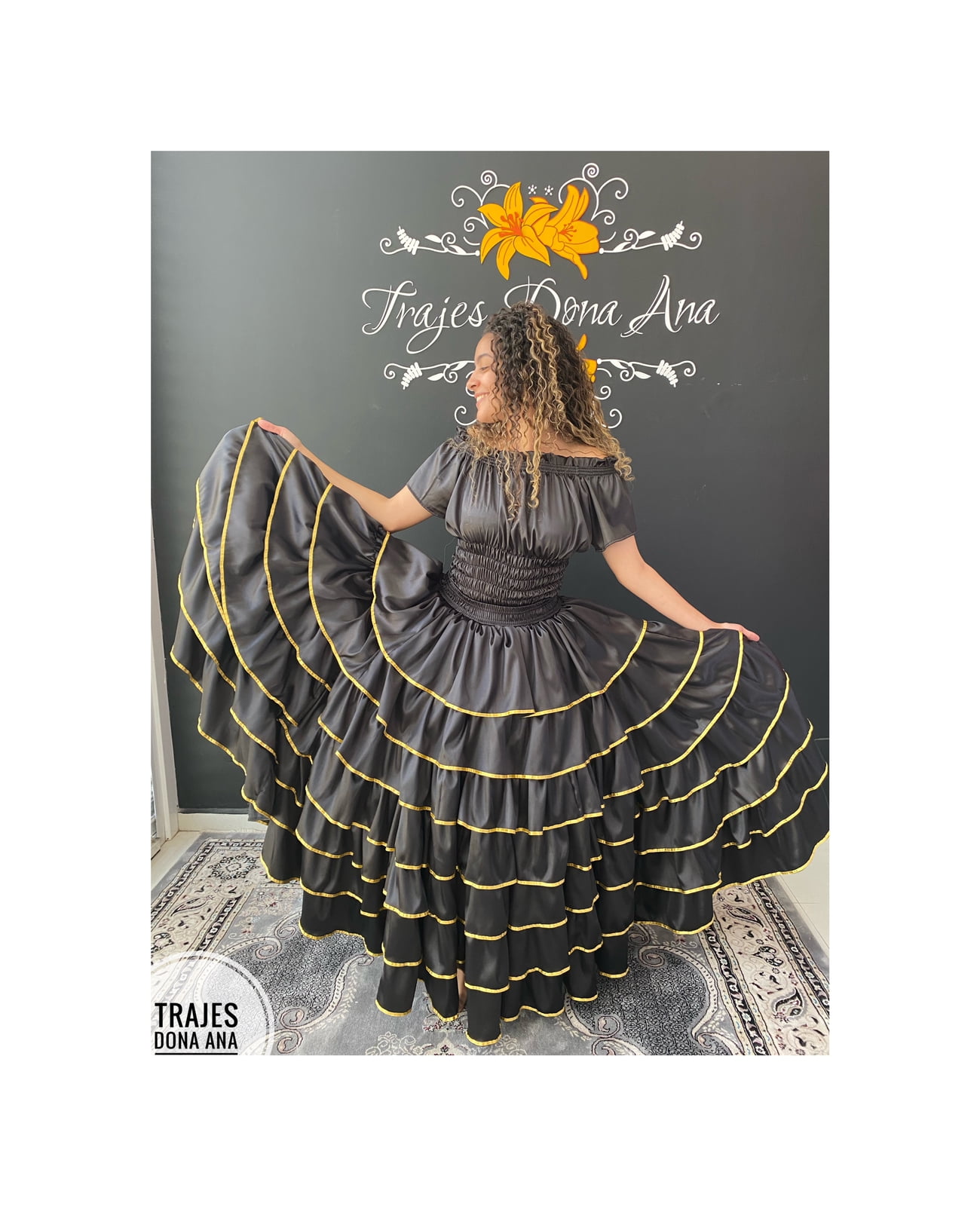 Saia de Pomba Gira babados preta com dourado